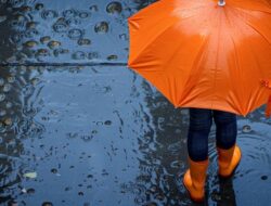 Siapkan Payung! Semua Kecamatan di Batam Berpotensi Hujan Ringan Hari Ini, Jumat