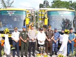 Bus Sekolah Gratis untuk Pelajar Hinterland, Amsakar Achmad: Tak Boleh Ada Anak Batam Tertinggal Pendidikan