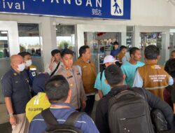 Polda Kepri Amankan Kepulangan 133 WNI Deportasi dari Malaysia, 11 Orang Diserahkan ke Bareskrim Polri