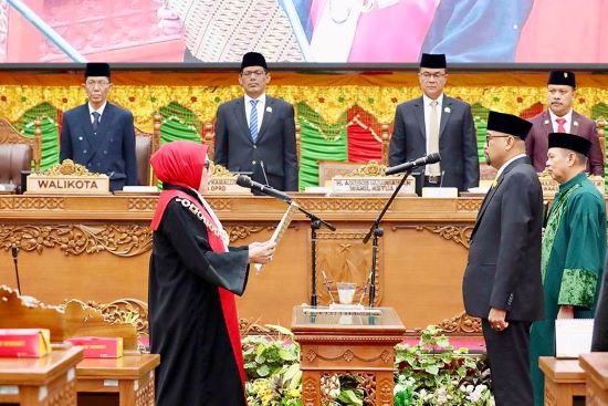 Resmi Dilantik! Muhammad Yunus Muda Gantikan Hendra Asman, Amsakar Tegaskan Sinergi DPRD–Pemko Batam