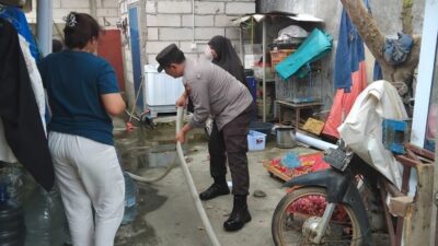 Hari ke-7 Distribusi Air Bersih di Batu Ampar, Polsek Pastikan Aman dan Lancar