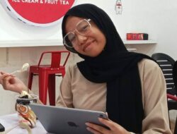 Penulis Muda Asal Batam Rilis Novel “Riana”, Usia 17 Tahun Sudah Punya 19 Karya