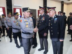 Ratusan Polisi Polda Kepri Terima Satyalancana Pengabdian 2026, Ini Pesan Wakapolda Brigjen Anom Wibowo!