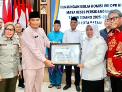 Antisipasi Karhutla, Batam Dapat Suntikan Dana & Alat Tempur dari BNPB