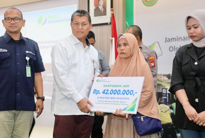 Ojol hingga Penarik Becak di Batam Kini Aman, Pemko Biayai BPJS Ketenagakerjaan