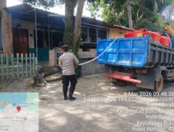 Polsek Batu Ampar Amankan Distribusi Air Bersih di Tanjung Sengkuang dan Batu Merah