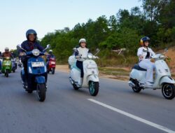 Amsakar–Li Claudia Riding Bersama Komunitas Vespa, Tinjau Kondisi Infrastruktur Jalan Batam