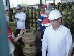 Jelang Lebaran, Wagub Kepri Sidak Pertamina di Batam: Pastikan BBM dan Gas Tak Langka