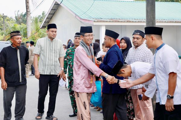 Disambut Antusias Warga Sungai Beduk, Amsakar: Makmurkan Masjid di 10 Malam Terakhir Ramadan