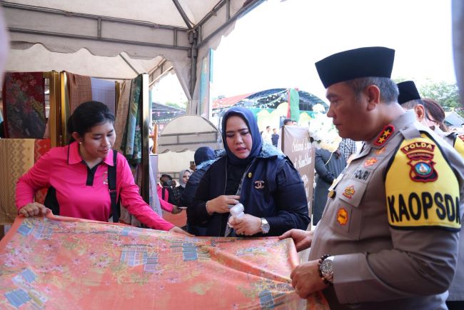 Diserbu Warga Selama Ramadan, Bazar Berkah Polda Kepri Resmi Ditutup