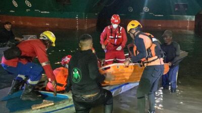 Mukjizat di Laut Batam! Kru Tugboat Mega Bertahan 38 Jam di Kapal Terbalik, Ditemukan Masih Hidup