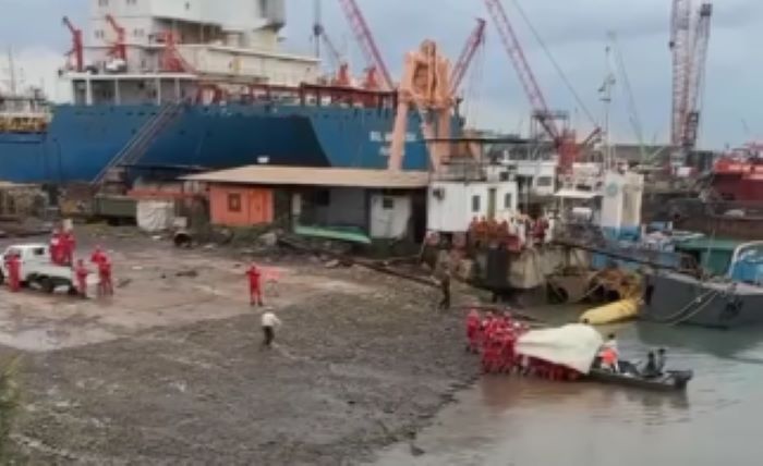 Detik-Detik Tugboat Terbalik di Perairan Batam, 3 Awak Kapal Meninggal Dunia