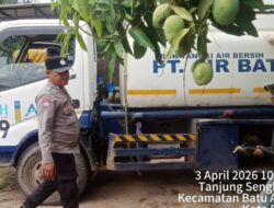 Hari ke-71, Distribusi Air Bersih di Batu Ampar Dipantau Ketat Polisi
