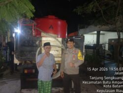 Hari ke-82, Polsek Batu Ampar Salurkan 188 Tangki Air Bersih untuk Warga