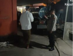 Hari ke-87, Polisi Kawal Distribusi Air Bersih untuk Warga Batu Ampar