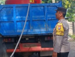 Hari ke-93, Polsek Batu Ampar Kawal Distribusi Air Bersih untuk Warga Terdampak
