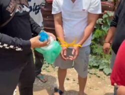 Digrebek di Pinggir Jalan, Polisi Temukan Sabu Ratusan Gram di Tangan Pria Ini
