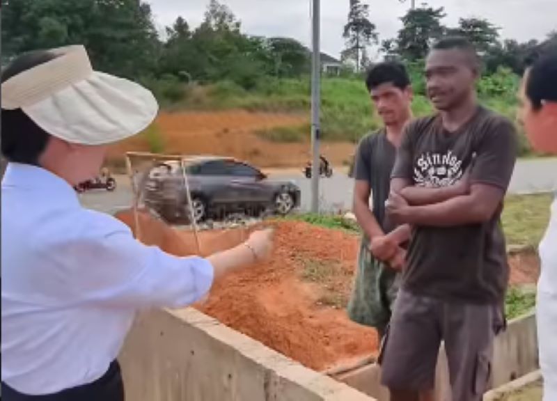 GERAM! Li Claudia Chandra Pergoki Tambang Pasir Ilegal Dekat Bandara Hang Nadim, Langsung Panggil Polisi