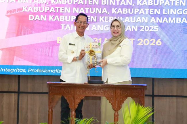 Tepat Waktu! Amsakar Serahkan LKPD 2025 ke BPK, Sinyal Kuat Tata Kelola Keuangan Batam Makin Transparan