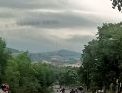 Waspada! Cuaca Kepri 1 Mei 2026 Didominasi Awan, Hujan Mengintai Sore hingga Malam