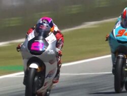 Hasil Moto3 Catalunya 2026: Start P21, Veda Ega Pratama Bikin Kejutan Finis Top 8!