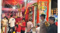 Polsek Lubuk Baja Kawal Perayaan Dewi Bahari di Batam, Ratusan Jemaat Beribadah Aman dan Lancar