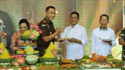 Ketua DPRD Batam Ucapkan Selamat Ulang Tahun ke-50 untuk Kajari Batam