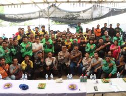 Driver Online Terima Bantuan Oli dan Cuci Kendaraan Gratis dari Polresta Barelang
