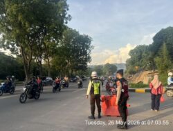 Personel Satsamapta Polresta Barelang Laksanakan Strong Point Pagi di Sejumlah Titik Rawan Macet