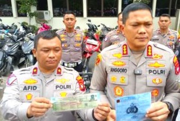 Viral Naik Harley Tanpa Helm, Ketua DPRD Kepri Iman Sutiawan Akhirnya Ditilang Polisi