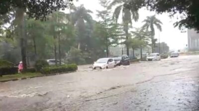 Waspada! Cuaca Ekstrem di Batam Diprediksi Bertahan, Sejumlah Kawasan Terendam Banjir