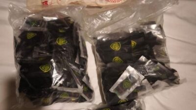 BNNP Kepri Gerebek Apartemen di Batam, Ratusan Vape Diduga Berisi Narkoba Etomidate Diamankan