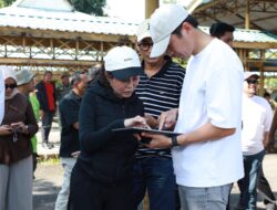 Pantau Langsung Proyek Jalan dan Drainase, Li Claudia Chandra Pastikan Pengerjaan Berjalan Optimal