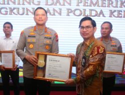 Kapolresta Barelang Terima Penghargaan BPJS Kesehatan atas Dukungan Program JKN
