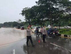 Antisipasi Banjir dan Pohon Tumbang, Polresta Barelang Patroli di Sejumlah Titik Rawan Pasca Hujan
