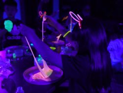 Neon Slime Adventure, Anak-Anak Batam Berkreasi dalam Dunia Neon yang Penuh Warna