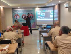Media Siber Tak Bisa Lagi Menunggu Pembaca, Zabur Paparkan Strategi Bertahan di Era Medsos dalam Workshop SMSI Riau