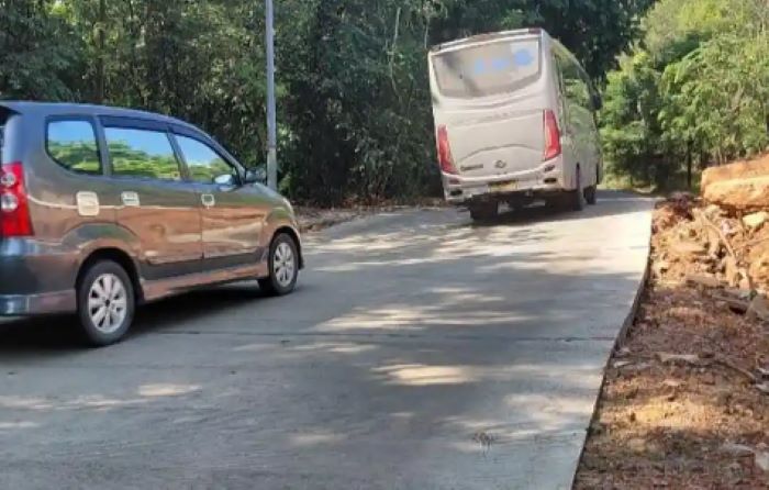 Baru Diperbaiki, Jalan Gajah Mada Dekat Hotel Vista Batam Kembali Mengembung! Pengendara Diminta Waspada