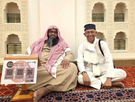 Amsakar Achmad Alami Momen Spiritual Tak Terlupakan di Masjid Quba, Didoakan Imam untuk Kebaikan Batam