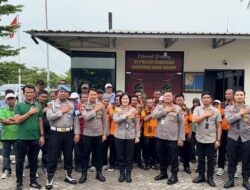 Hari Bhayangkara ke-80, Polresta Barelang Salurkan 100 Karung Beras SPHP untuk Warga Nongsa