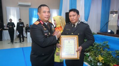 Inovasi “Si Amru” Antar Bripka Iwan Setiawan Raih Juara I Bhabinkamtibmas Teladan Polda Kepri