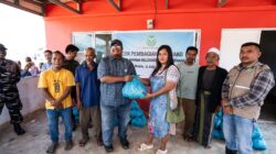 Tanjung Sauh Peduli Berlanjut, PT Batamraya Sukses Perkasa Salurkan 150 Paket Sembako untuk Warga Relokasi Pulau Ngenang