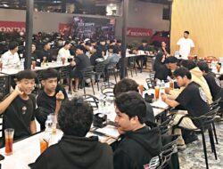 Vario Street Nation Satukan 55 Bikers Honda Vario Lewat Riding Malam di Batam