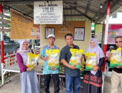 Polresta Barelang Salurkan Bantuan untuk Satkamling Flamboyan, Perkuat Sinergi Jaga Kamtibmas