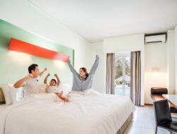 HARRIS Waterfront Batam Hadirkan Promo “Pay 2 Stay 3”, Liburan Keluarga Lebih Hemat hingga Akhir Agustus