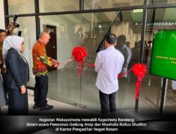 Wakapolresta Barelang Hadiri Peresmian Gedung Arsip dan Musala Pengadilan Negeri Batam