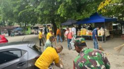 Sambut HUT ke-81 RI, TNI-Polri dan Warga Kompak Bersihkan Pasar Sei Harapan