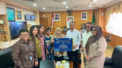 Haru! Wali Kota Batam Serahkan Santunan Rp248 Juta kepada Keluarga ASN yang Gugur Saat Bertugas