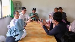 Amsakar Tegaskan RT dan RW di Batam Bukan Penagih Pajak, Tugasnya Hanya Bantu Pemutakhiran Data