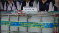 2,6 Ton Sabu Cair Dibongkar dari MV Ocean Porter, 1,57 Juta Rokok Ilegal Ikut Diamankan